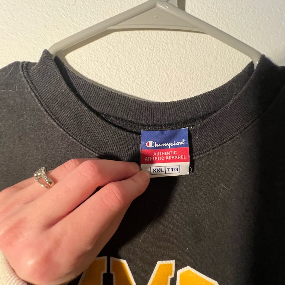 Champion Black Crewneck with Yellow Accents - Picture 4 of 4
